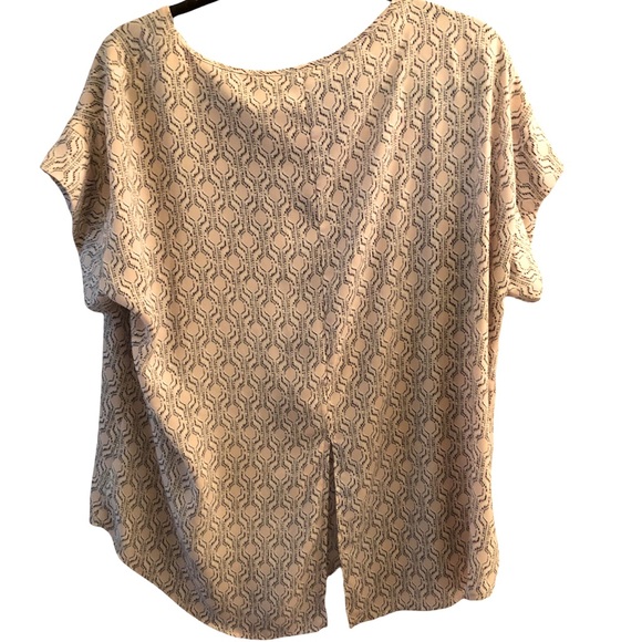 Torrid blouse - Picture 4 of 4